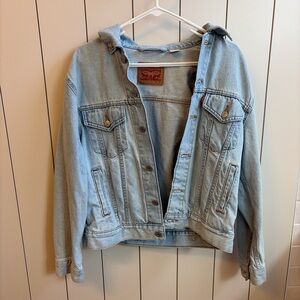 Levi's Classic Light Blue Denim Jacket